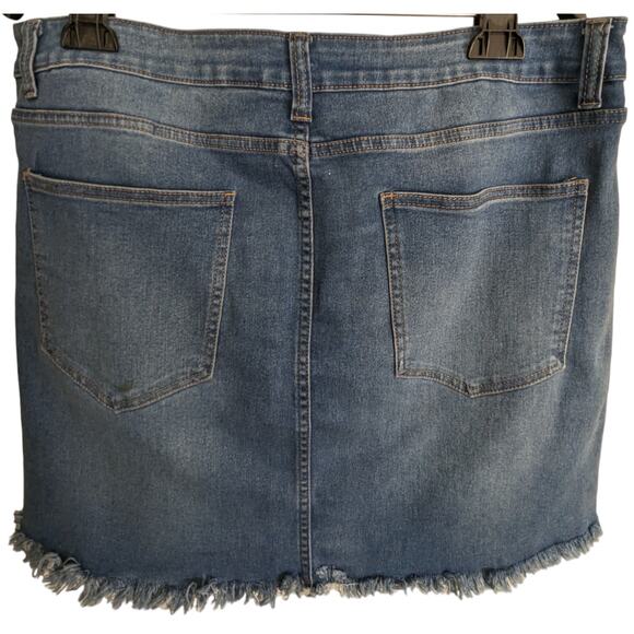 Diamante Women's Plus Size 3XL Denim Skirt Frayed Hem - Made in USA - Picture 2 of 13